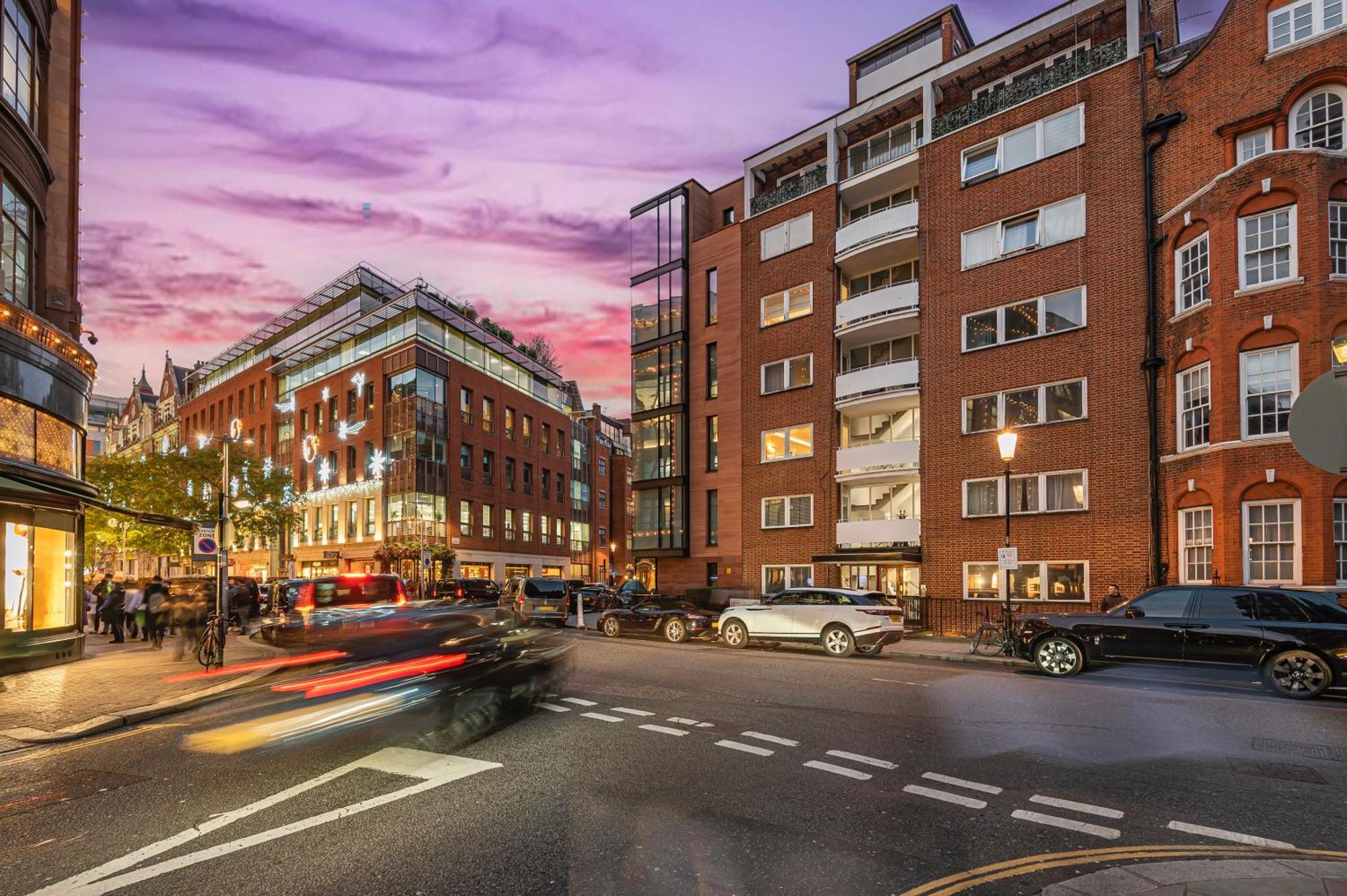 Luxury Living In Knightsbridge Private Balcony View Of Harrods, 2Br2Ba With Ac London Exterior photo